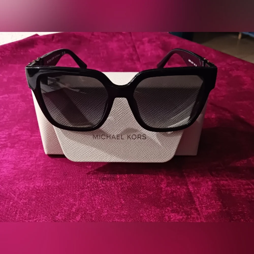 Michael Kors Black Sunglasses - Picture 4 of 4